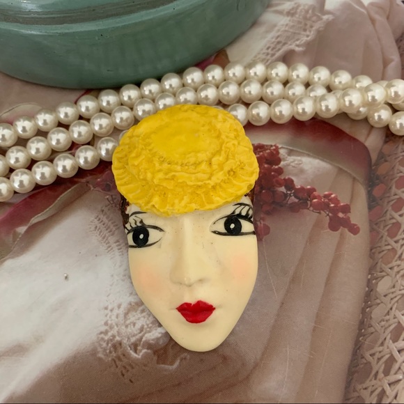 VINTAGE JEWELRY COLORFUL FACE BROOCH PIN - Picture 4 of 14